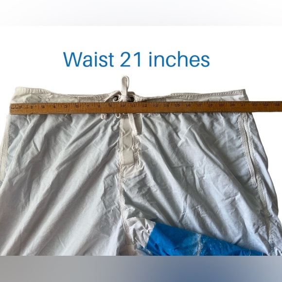 XXL Old Navy Men’s Swim Trunks - Picture 9 of 12